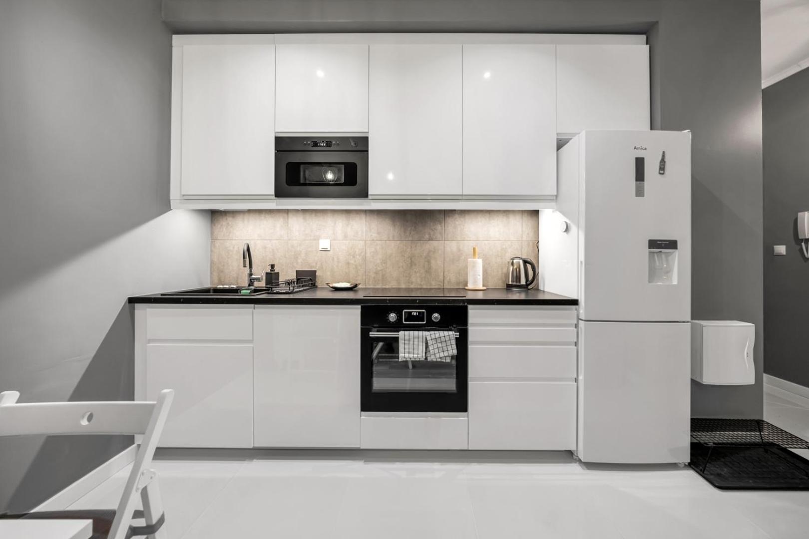Apartament Wola - 8th Floor, Parking, Balcony - By Rentujemy Warszawa